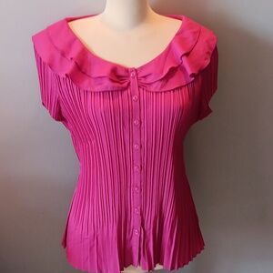 Sash Merlot short sleeve pleated Blouse